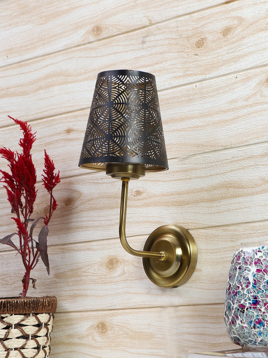Ambika Home Luxury Gold Wall Lamp for Bedroom, Hall & Passage | Luxury Decorative Wall Light for Living Room, Bedroom, Hallway & Home Décor