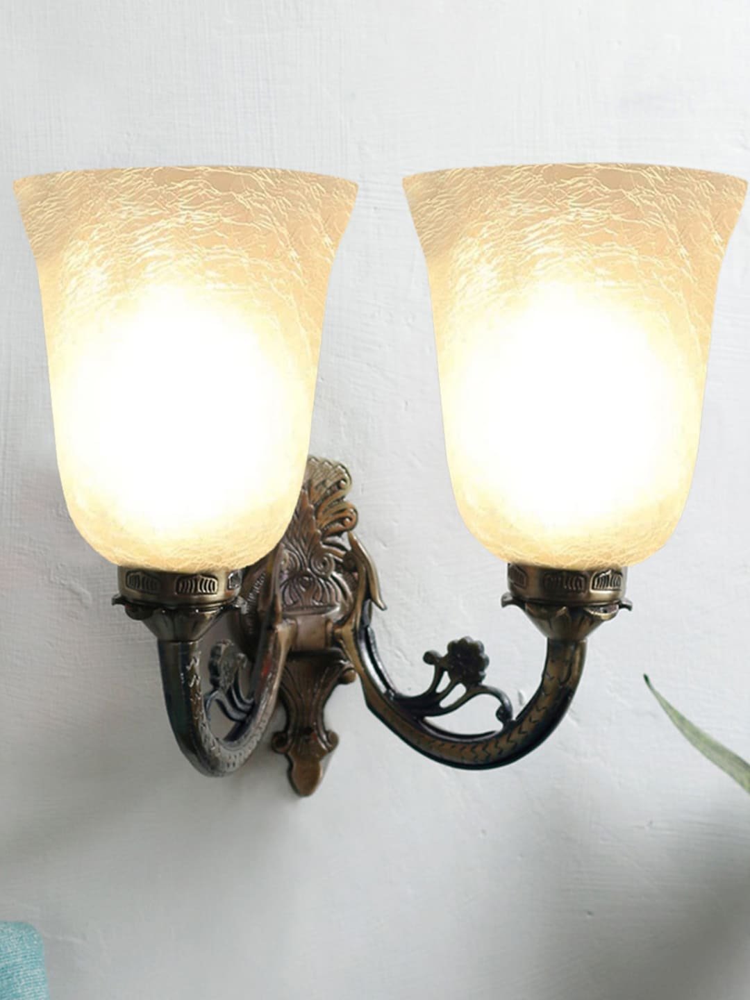 Ambika Home Dual Wall mounted Antique Gold lamp with White Milky Crinkle Glass | Modern Wall Light for Living Room Bedroom Hallway Lobby Staircase | Decorative Indoor Wall Sconce