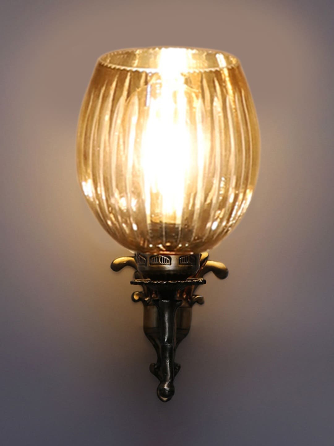 Ambika Home Antique wall lamp with Diamond Cut Smoke Glass | Modern Wall Light for Living Room Bedroom Hallway Lobby Staircase | Decorative Indoor Wall Sconce - Image 5