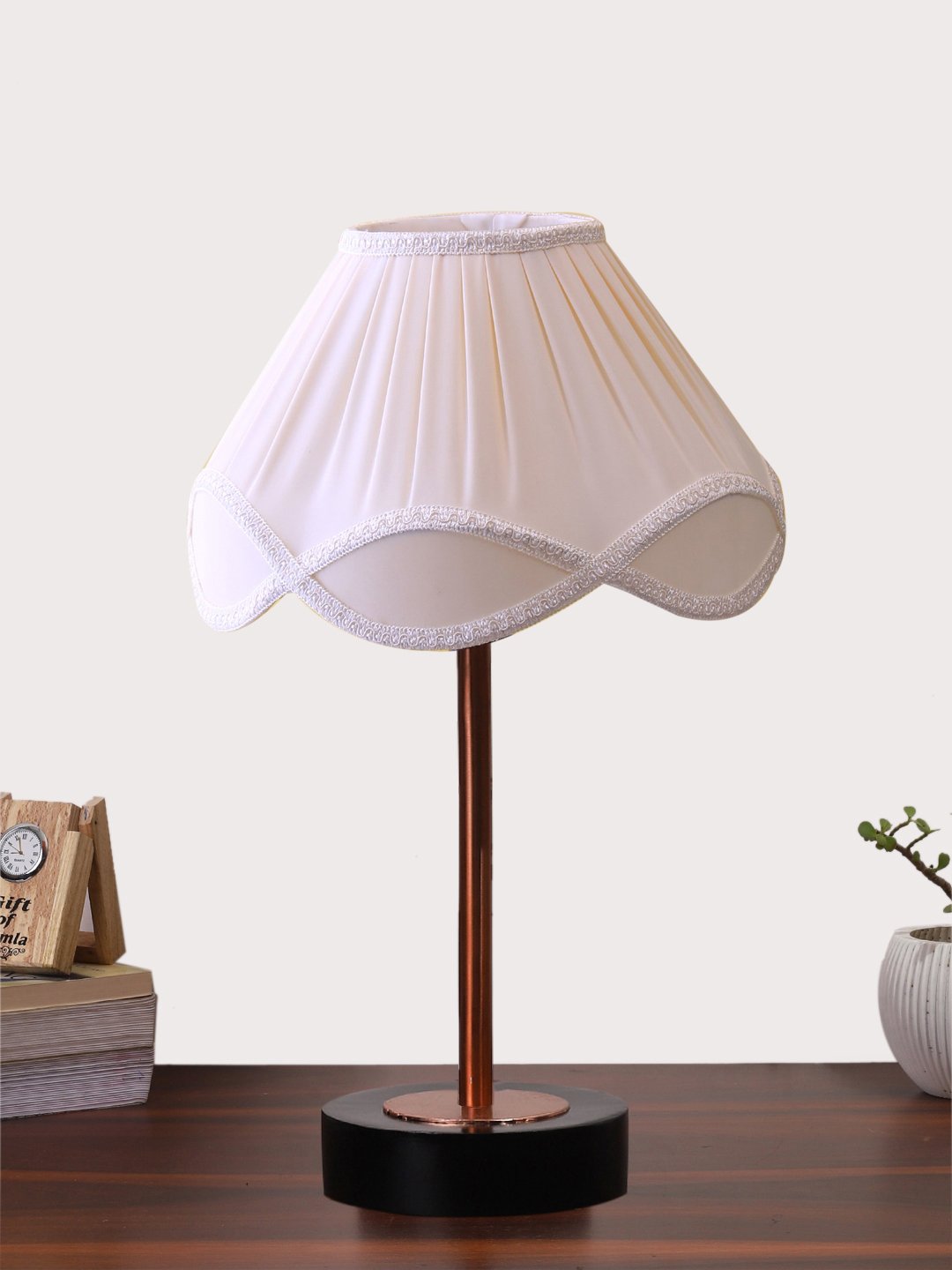 Ambika Home Luxury Premium Devansh Off-white cotton Vintage lamp with Black wood base & Copper finish Metal (12x19.25) Lamp with off-white Shade for Living Room, Bedroom & Hallway