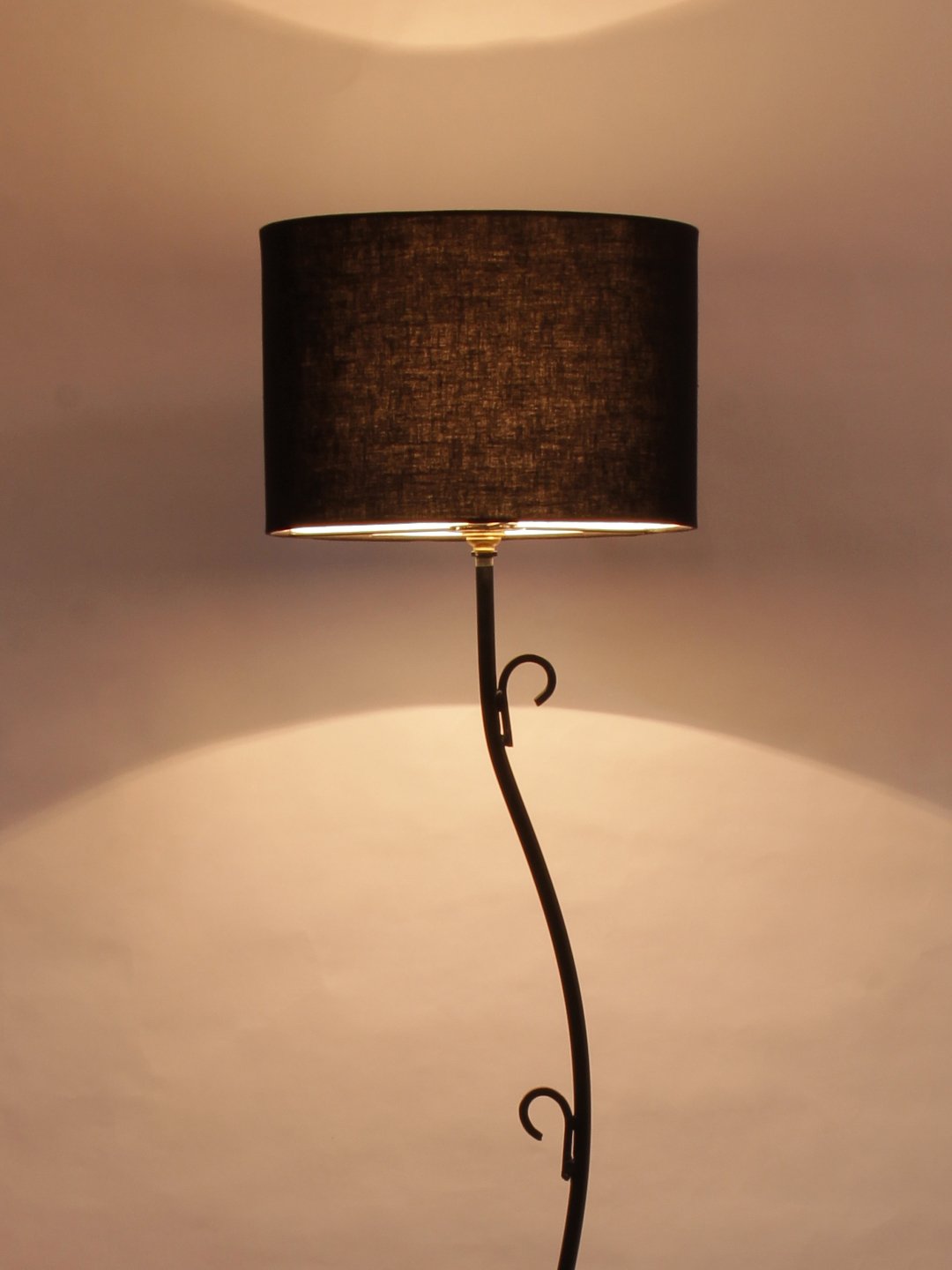 Ambika Home Zenith Series 129 – Black Premium Powder Coated Iron Floor Lamp for Luxury Living Rooms | E27 Holder Included Bulb - Image 3