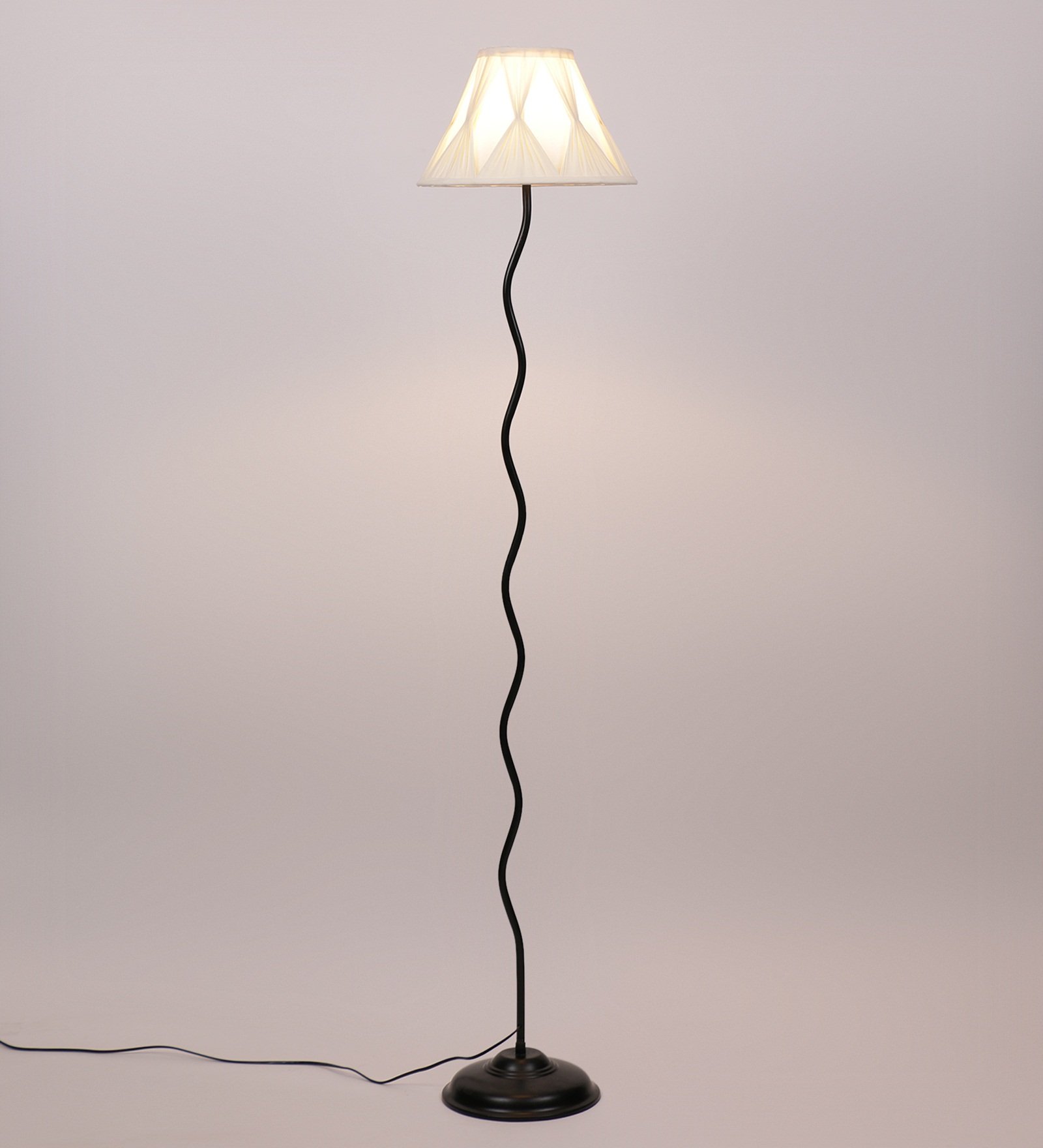 Ambika Home Off-white Cotton Zig Zag Floor Lamp | Modern Standing Lamp for Living Room, Bedroom & Home Decor - Image 4