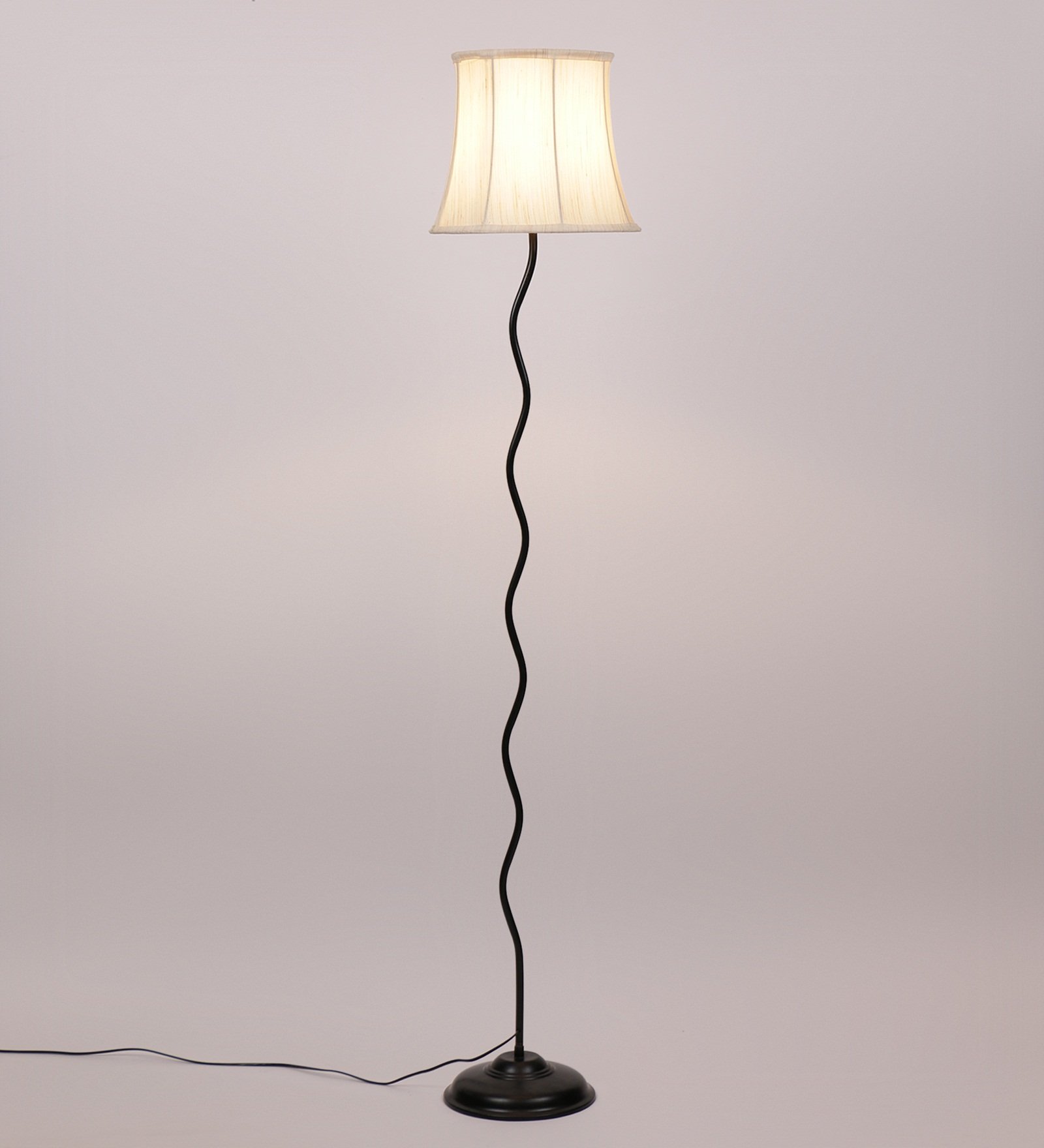 Ambika Home Off-white Cotton Zig Zag Floor Lamp | Modern Standing Lamp for Living Room, Bedroom & Home Decor - Image 4