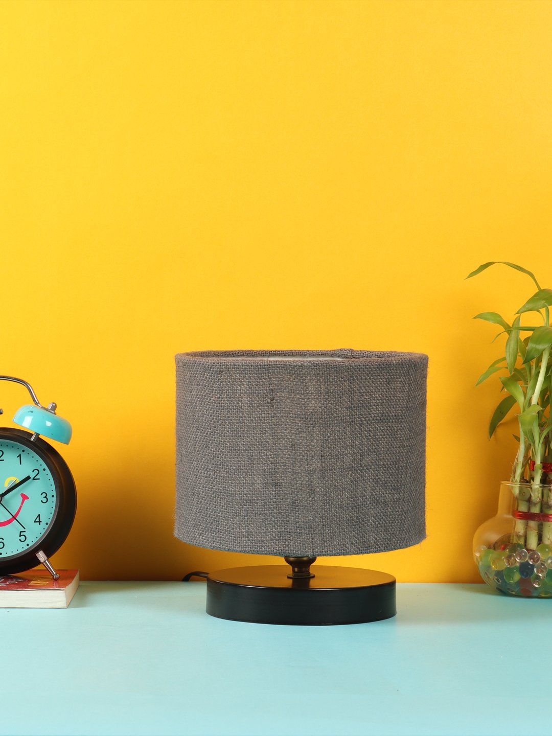Ambika Home Grey jute Table Lamp with Black Wood Base Wooden Table Lamp with Jute Shade, Grey, Modern Bedside Lamp for Bedroom, Living Room, Hotel, Café & Home Decor