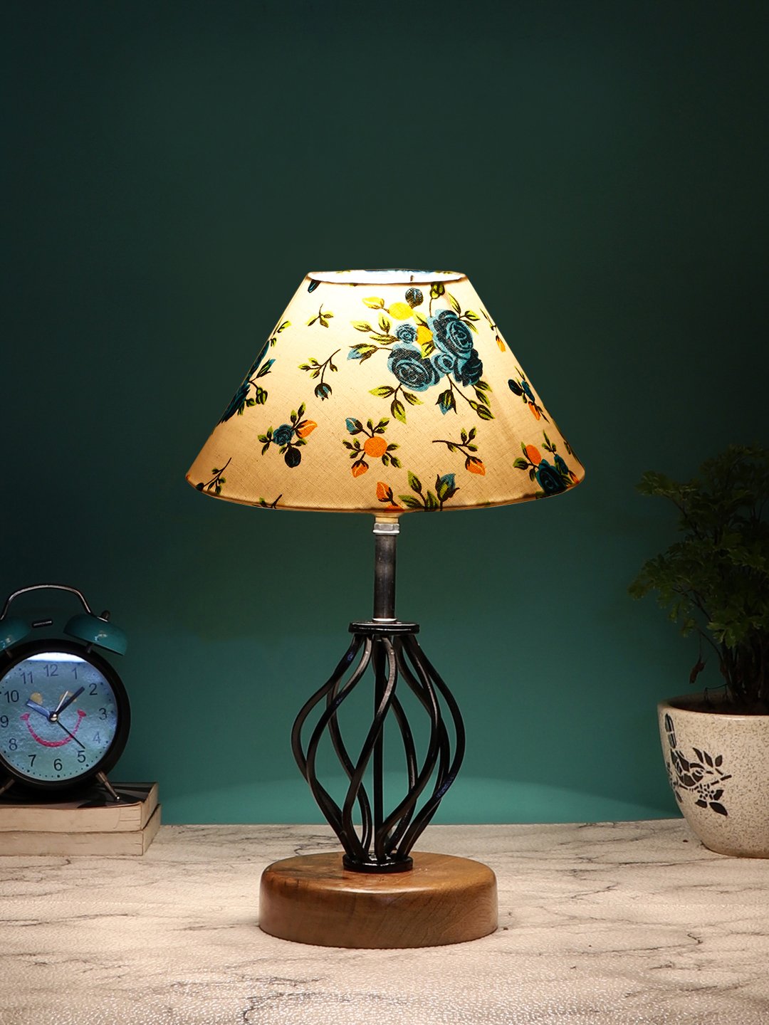 Ambika Home Multicolor cotton Table lamp with Wood & Iron Base - Image 3