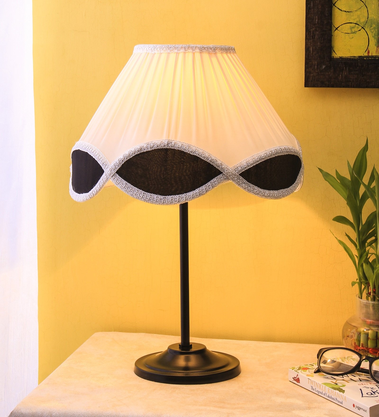 Ambika Home Royale Collection Multi Eye Table Lamp | Premium Decorative Bedside Lamp for Bedroom, Living Room, Hall, Hotel, Café, Restaurant, Office & Study Room | E27 Compatible
