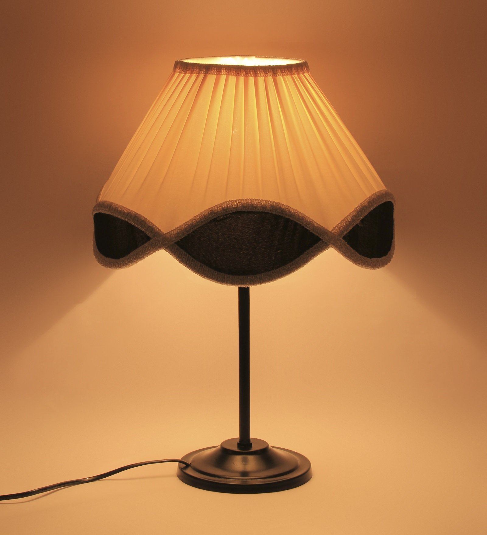 Ambika Home Royale Collection Multi Eye Table Lamp | Premium Decorative Bedside Lamp for Bedroom, Living Room, Hall, Hotel, Café, Restaurant, Office & Study Room | E27 Compatible - Image 3