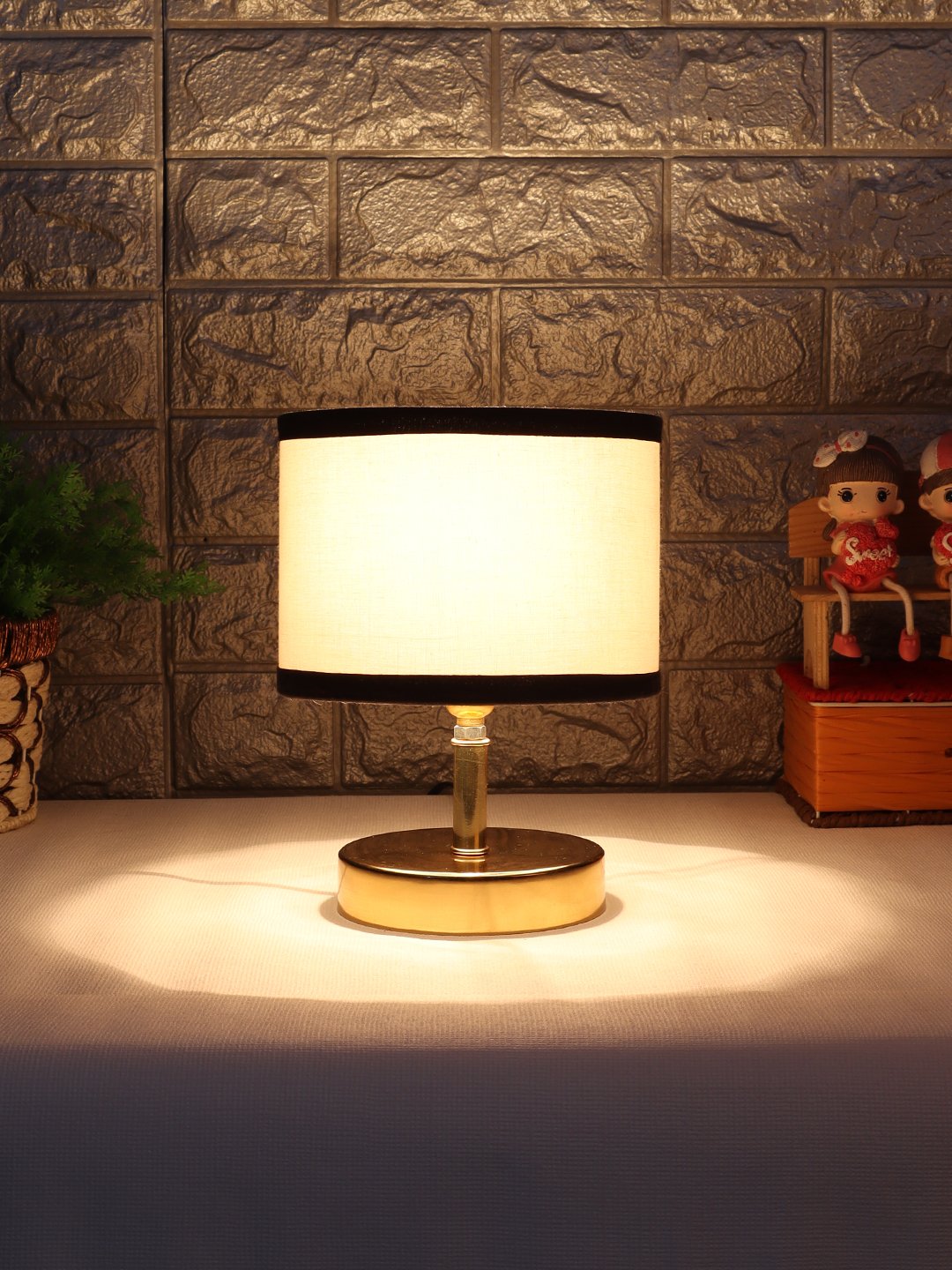 Ambika Home White cotton Table Lamp with Gold Metal Base | Designer Bedside Lamp for Living Room, Bedroom, Hotel, Café & Restaurant - Image 3